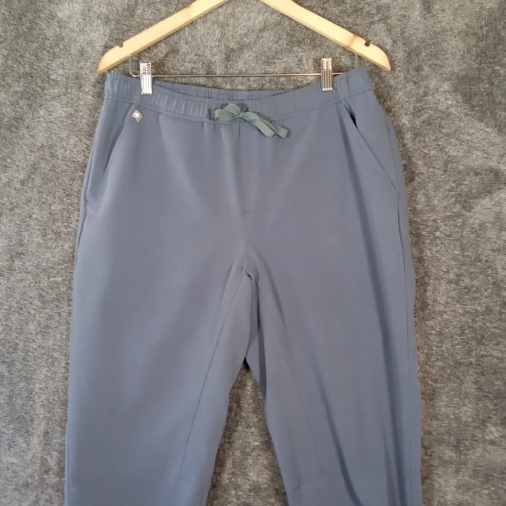 Figs Blue Jogger Sweatpants with Elastic Cuffs and Tapered Fit Tansen Mens L/s